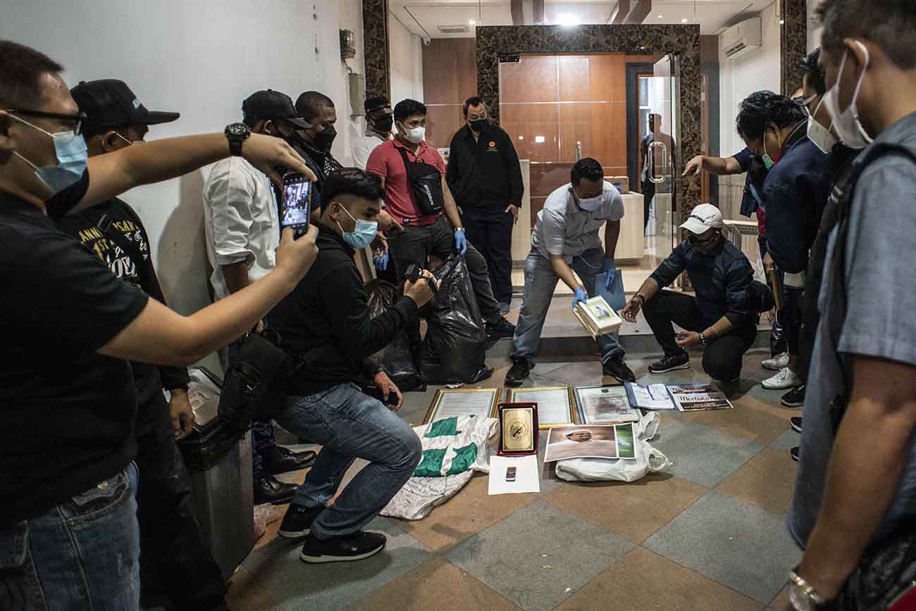 Penggeledahan di Bekas Markas FPI 