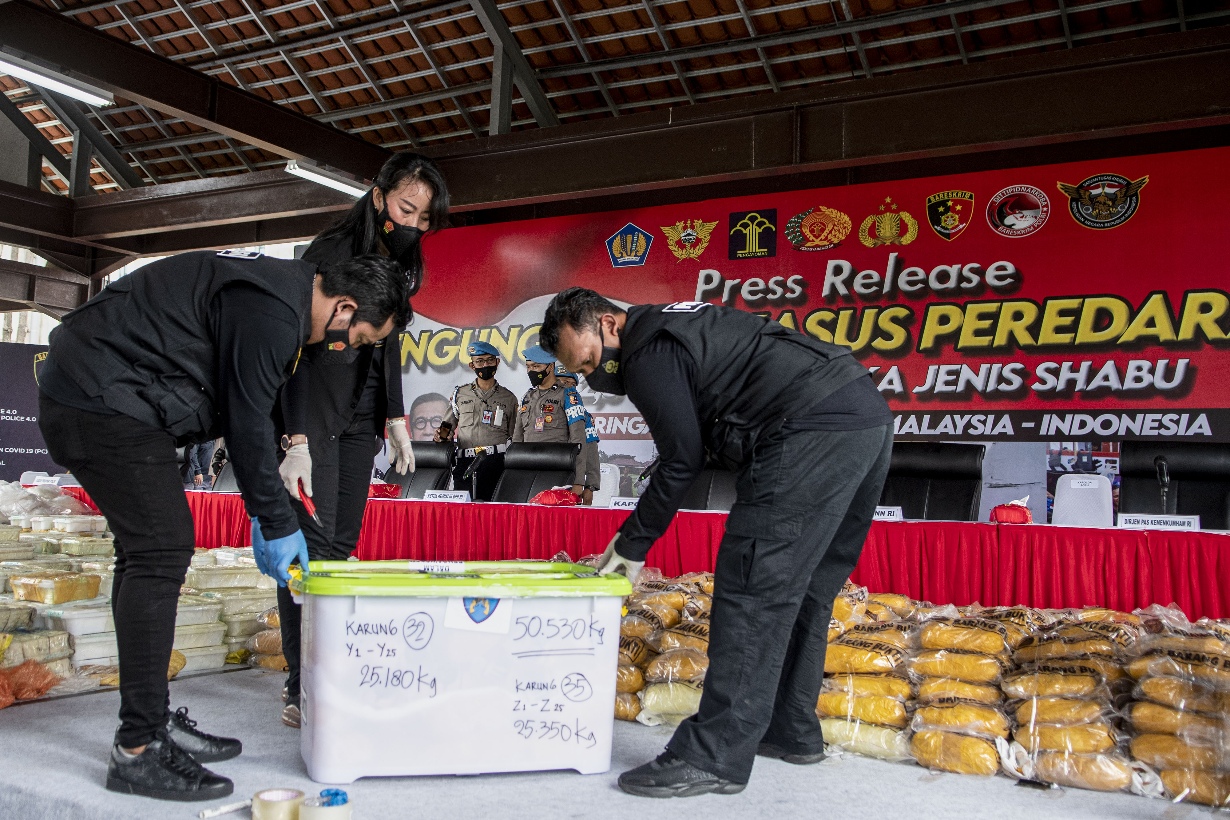 Rilis 2.5 Ton Sabu Jaringan Internasional