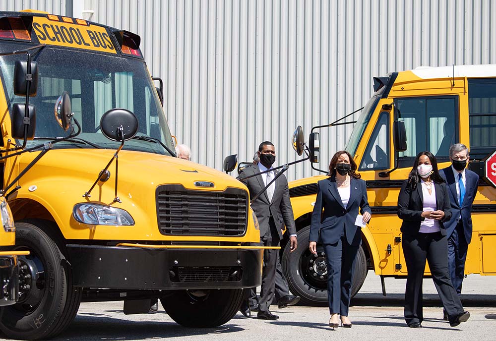 Program Amerika Ganti Bus Sekolah Solar dengan Bus Listrik   