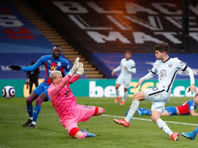 The Blues Menang Telak 4-1