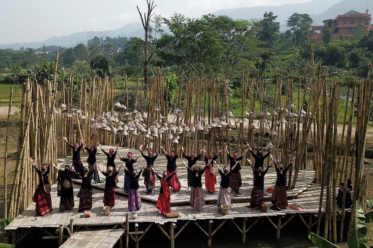 Gelaran Wastra Dan Budaya Sambut Hari Kartini