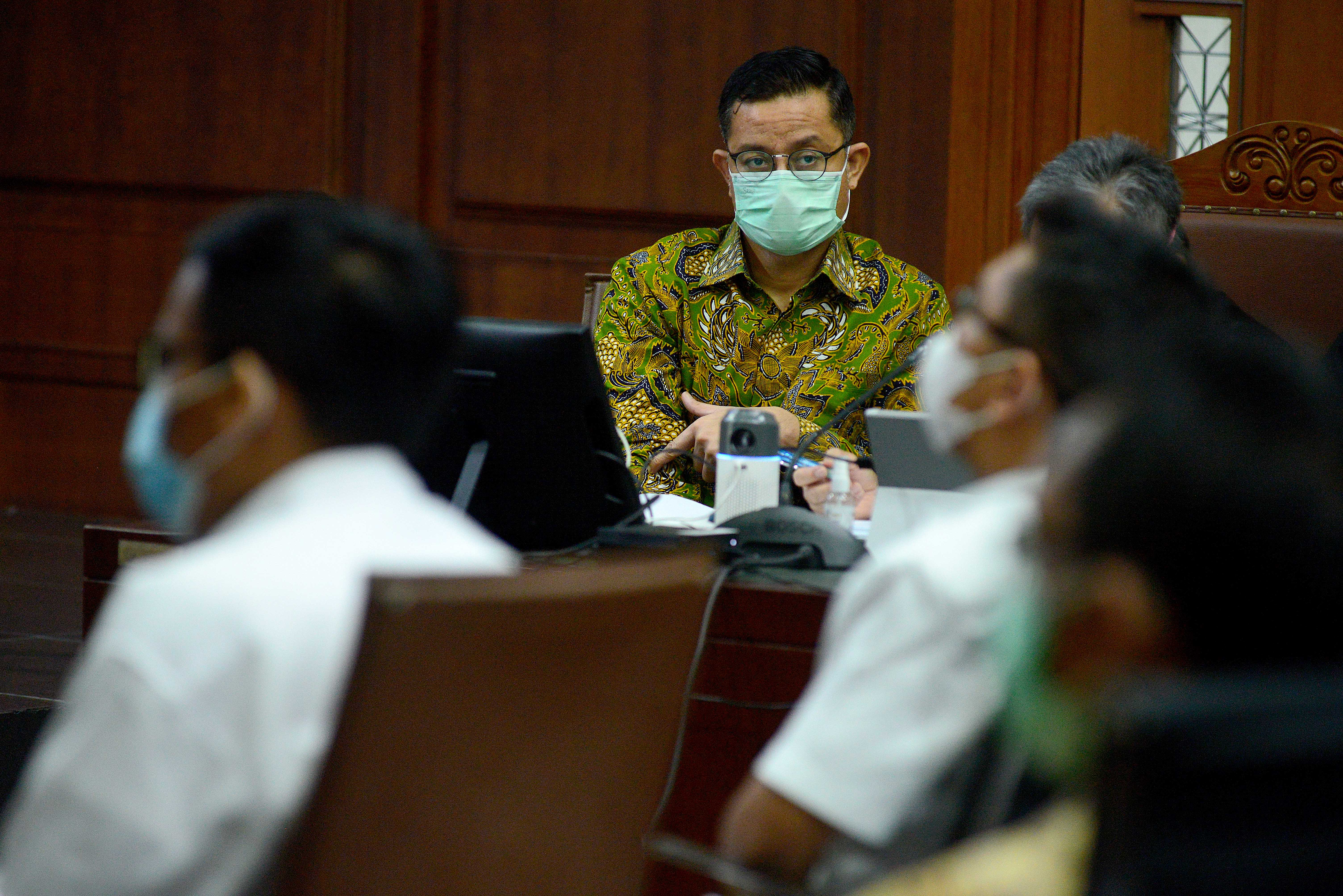 Sidang Tatap Muka Juliari Batubara