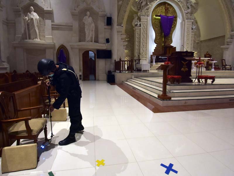 Sterilisasi Gereja Katedral Denpasar