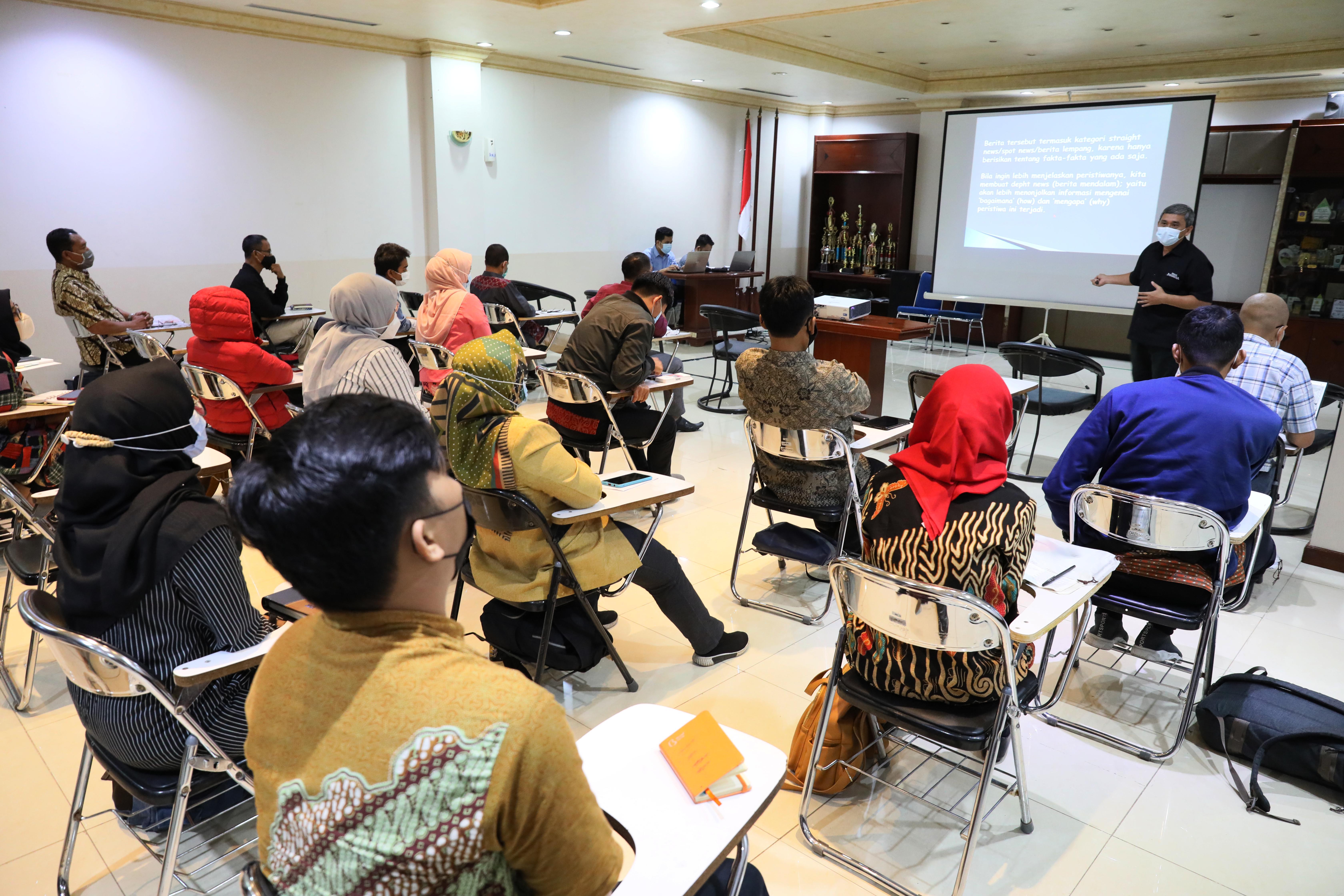 Peran Humas Sebagai Komunikator Branding Pendidikan Vokasi