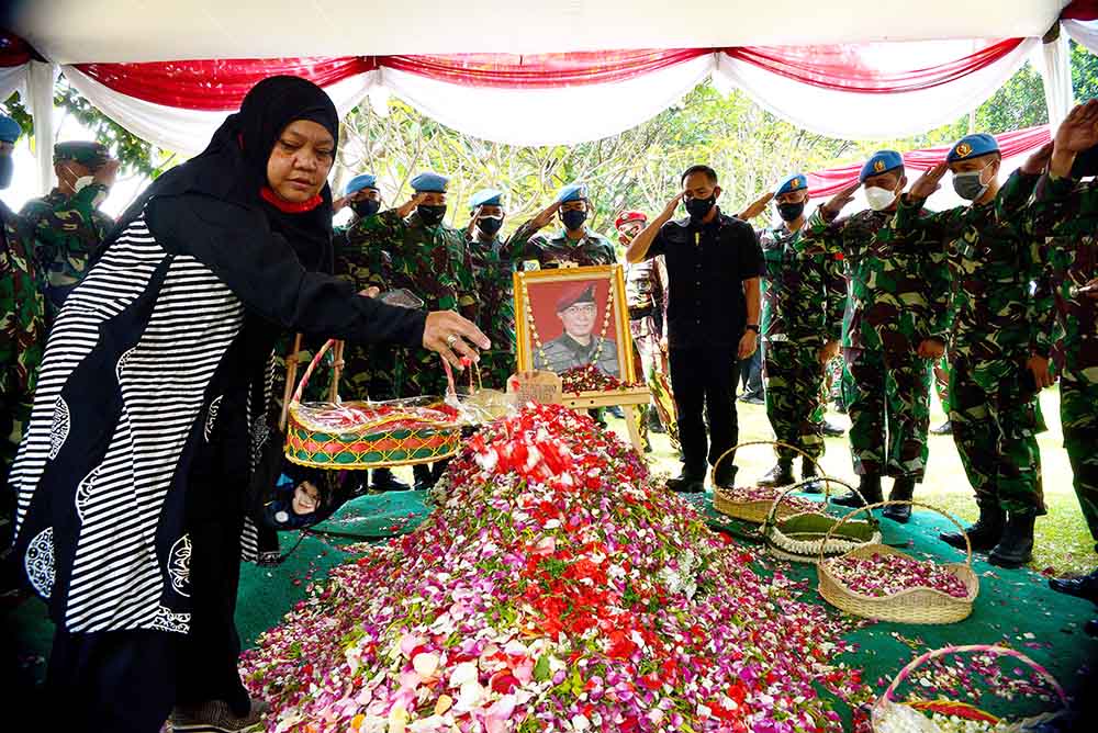 Pemakaman Kabinda Papua di TMP Kalibata 