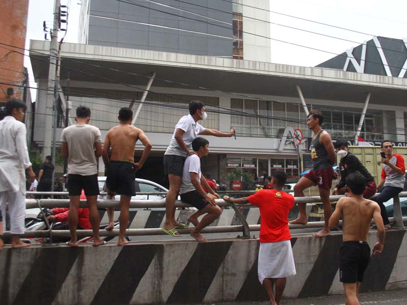 Kepanikan Akibat Gempa Di Malang