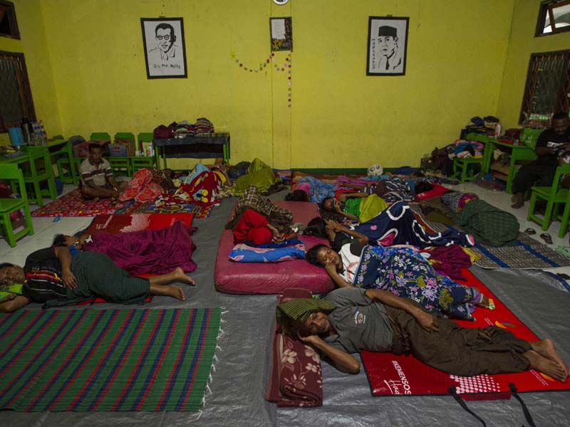 Pengungsi Banjir Bandang Adonara