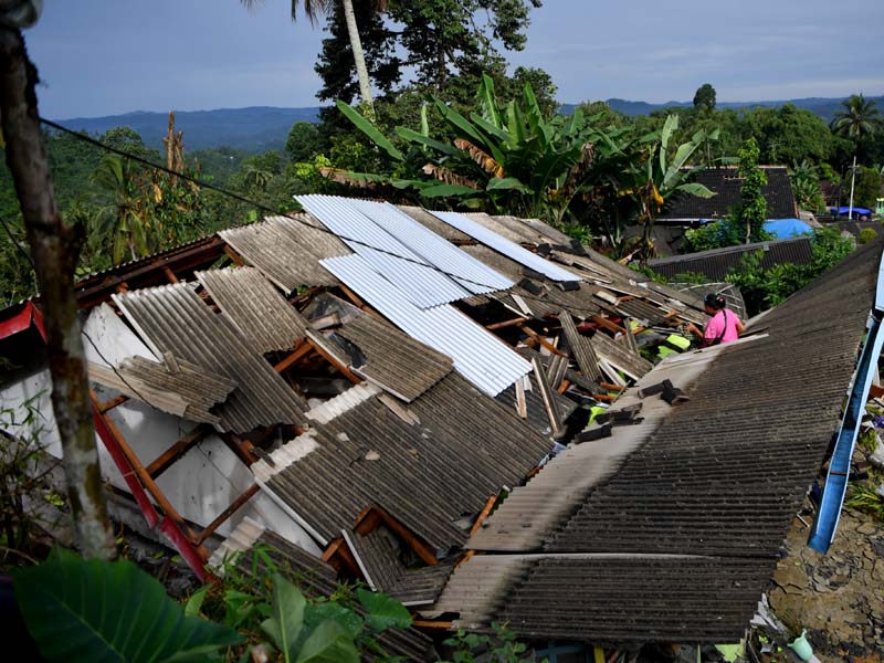 Rumah Rusak Akibat Gempa