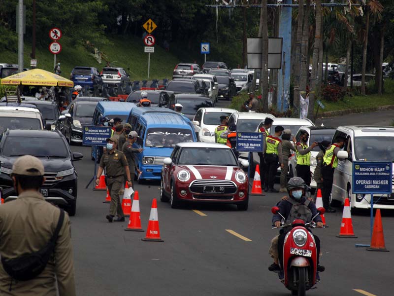 Penyekatan Wisatawan Pada Libur Paskah Di Puncak Bogor