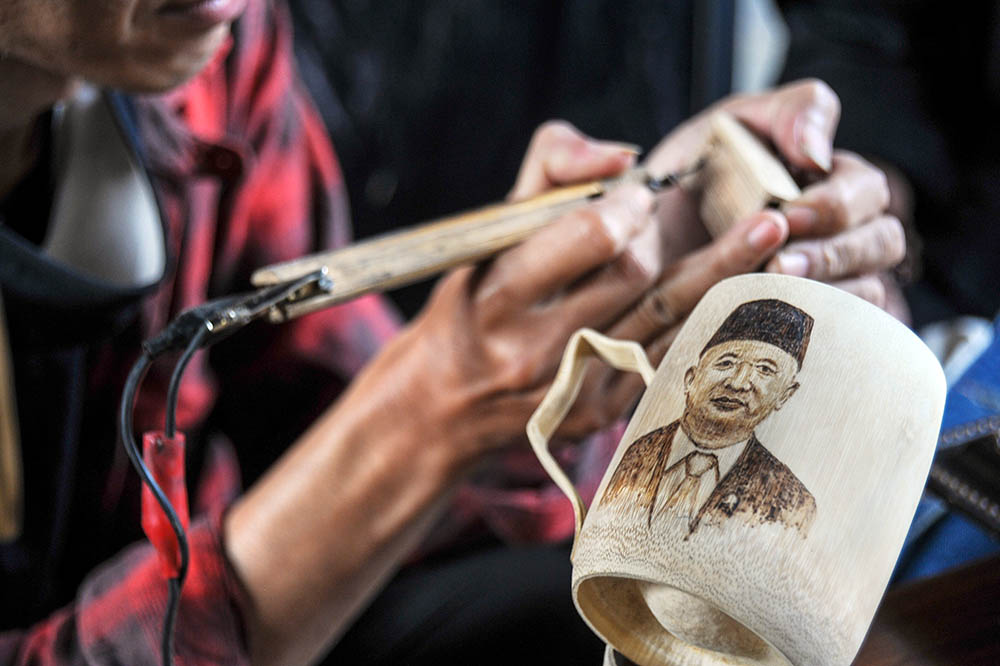 Dialog Menteri Koperasi Dengan UKM di Bandung 