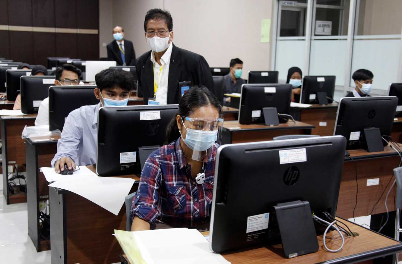 Ujian Tulis Berbasis Komputer SBMPTN UNS