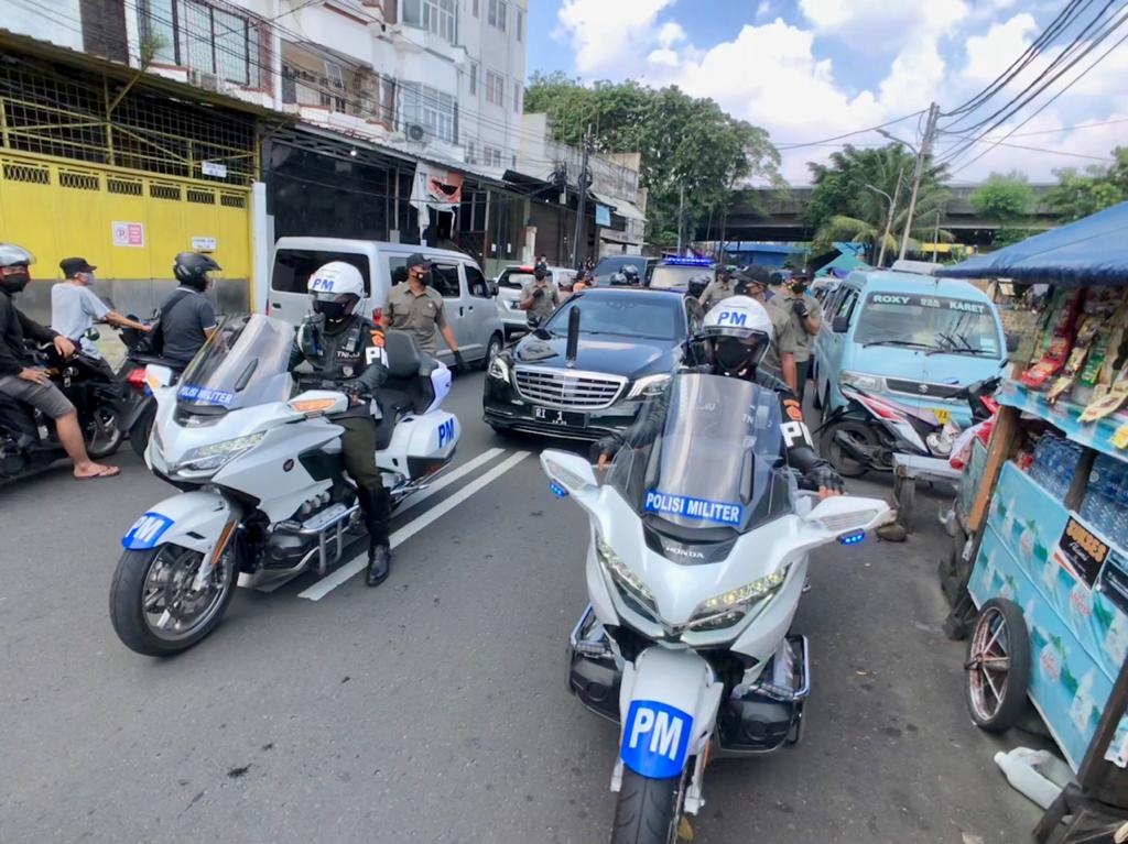Presiden Jokowi Keliling Menyapa Warga Jakarta 