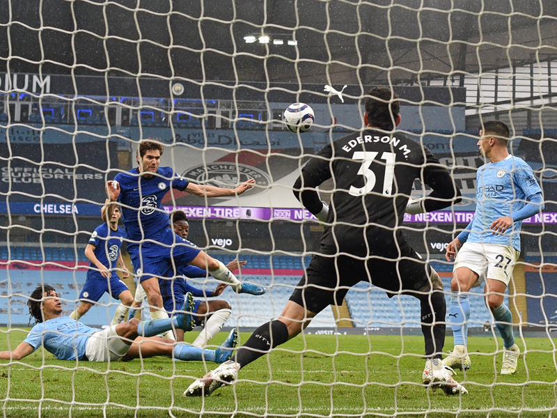 The Citizens Tunda Pesta Juara Setelah Ditaklukkan The Blues