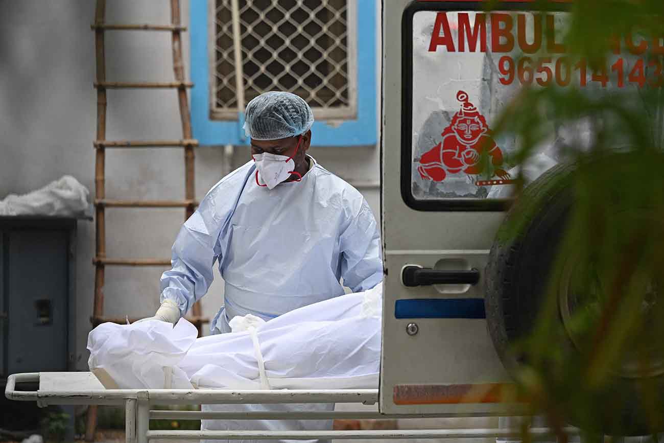 India Laporkan Rekor Kematian 4.329 Sehari Akibat Covid-19