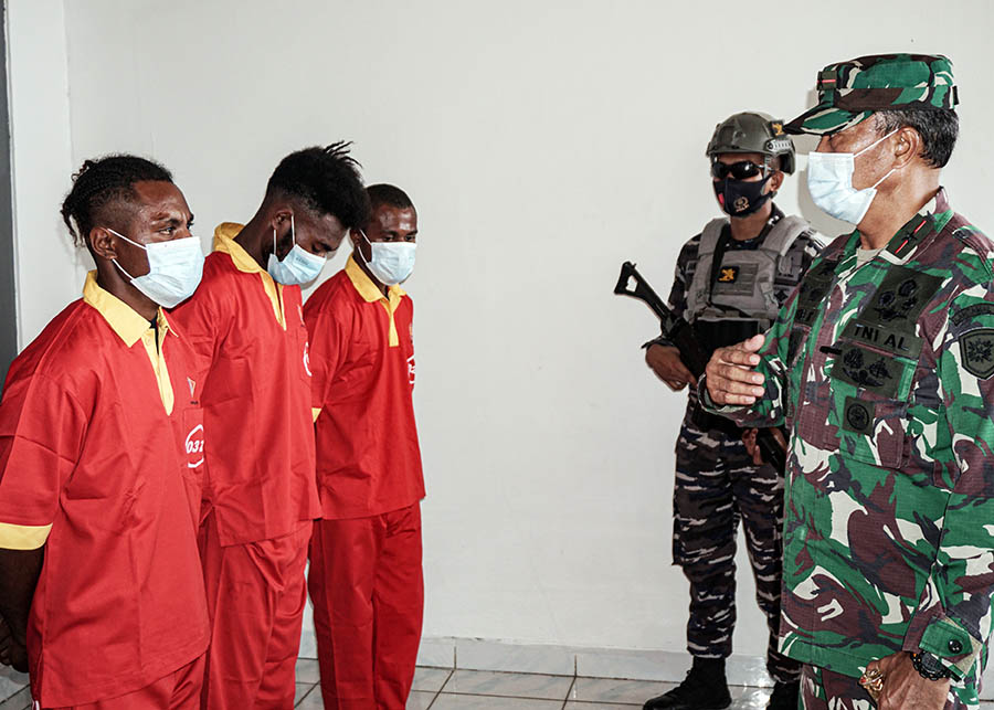 Penyelundupan Anjing Jenis Husky di Pelabuhan Jayapura 