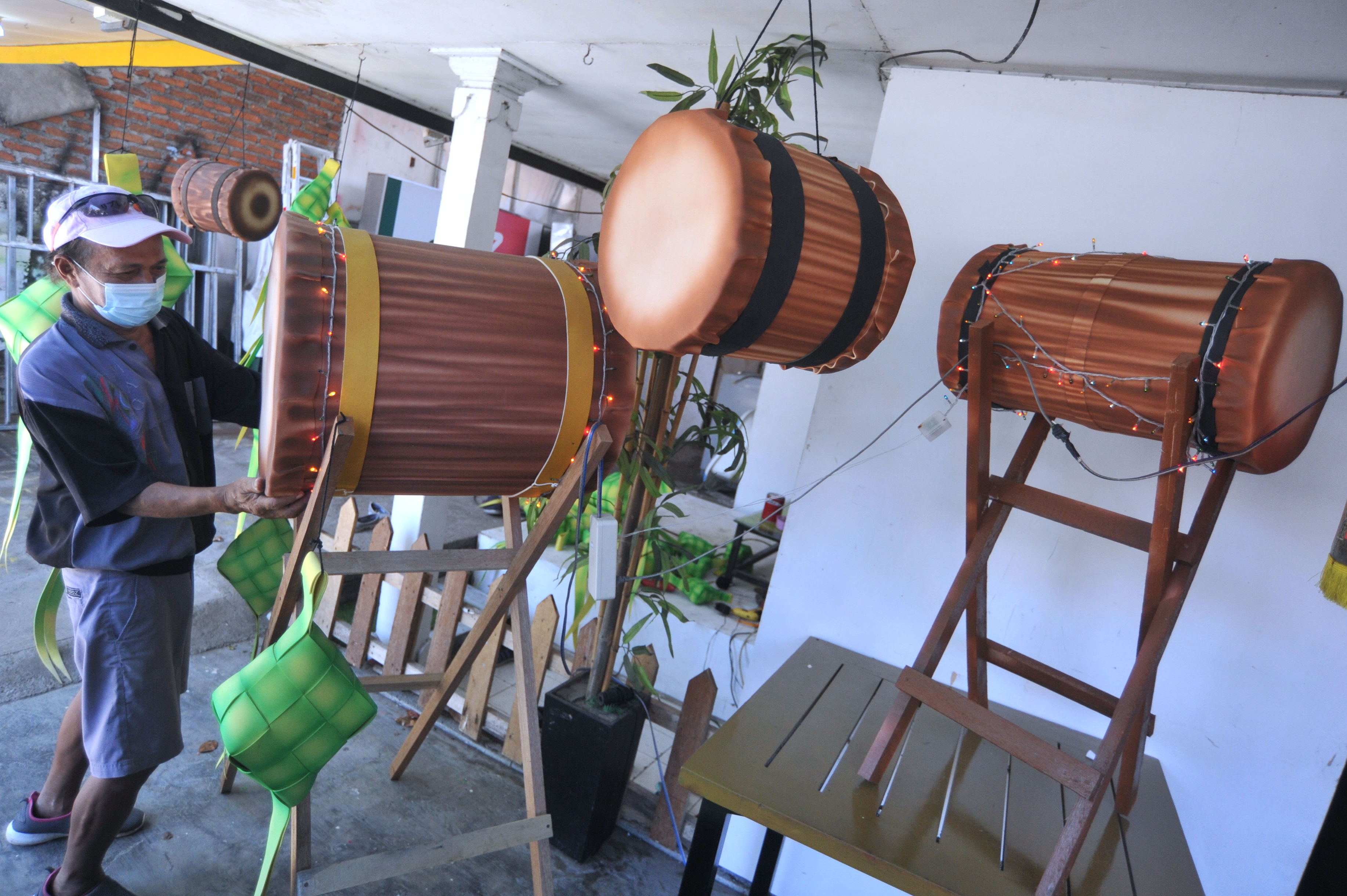 Penjualan Dekorasi Ramadan Menurun