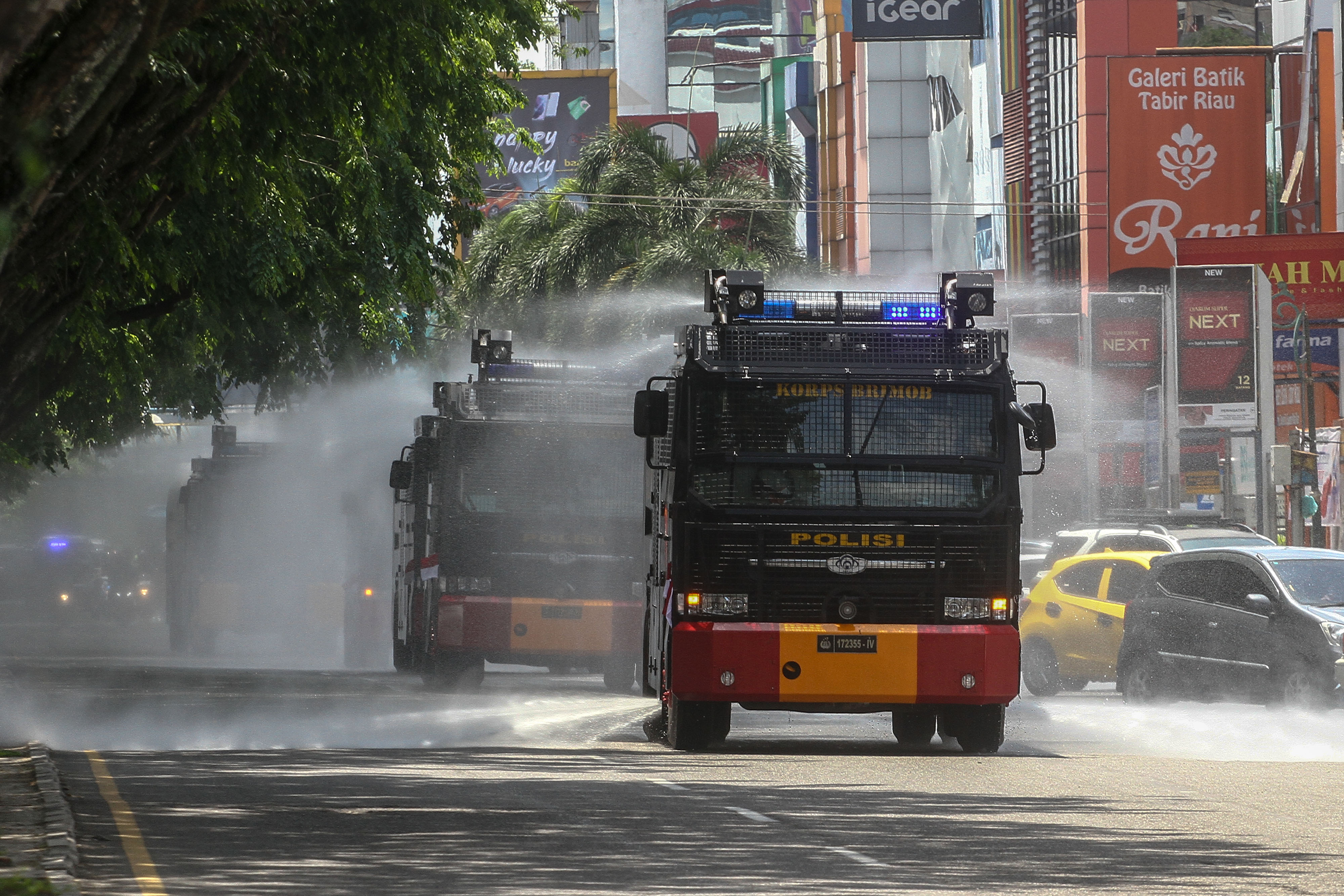 Penyemprotan Disinfektan di Pekanbaru