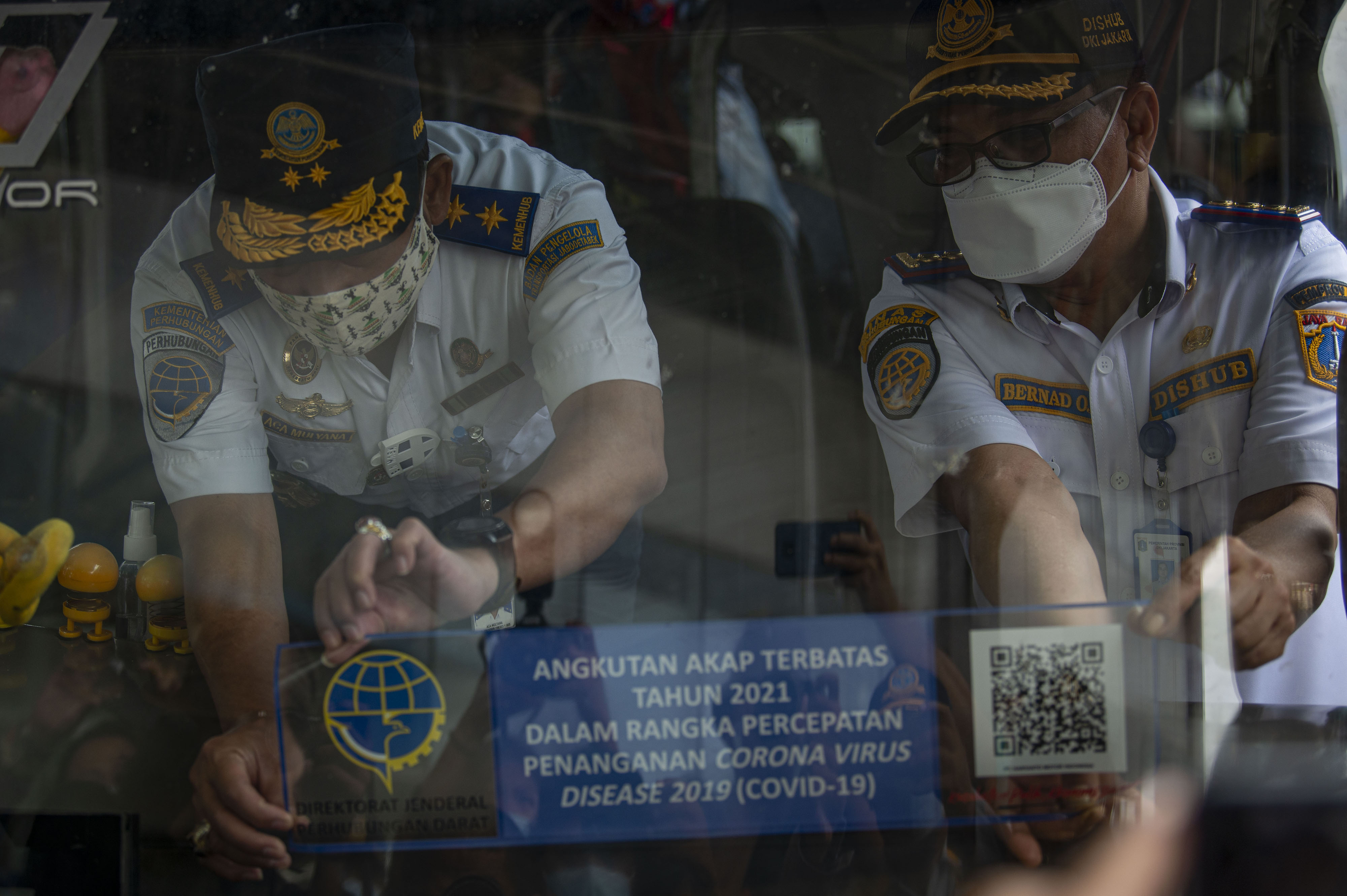 Bus Berstiker Beroperasi saat Masa Larangan Mudik