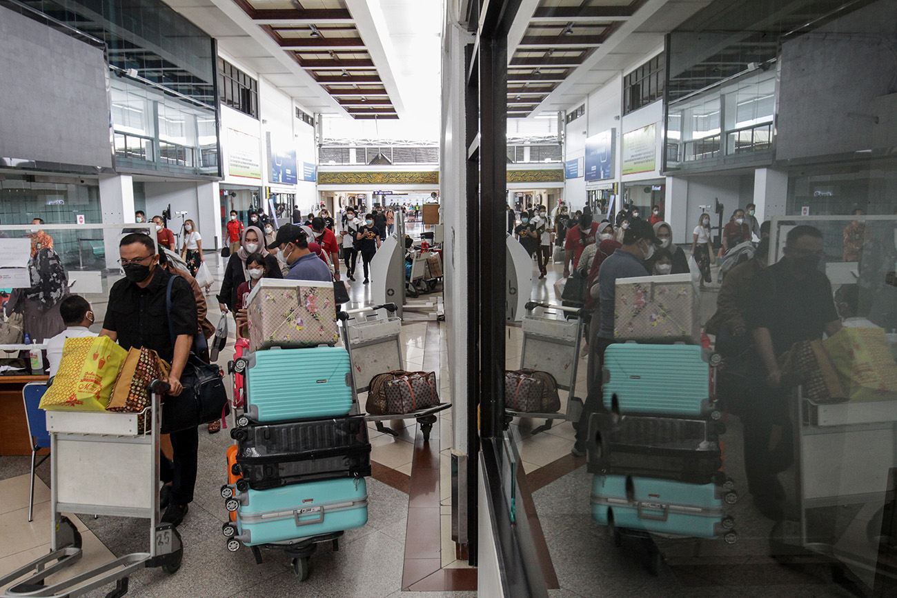 Lonjakan Penumpang Jelang pemberlakuan larangan mudik