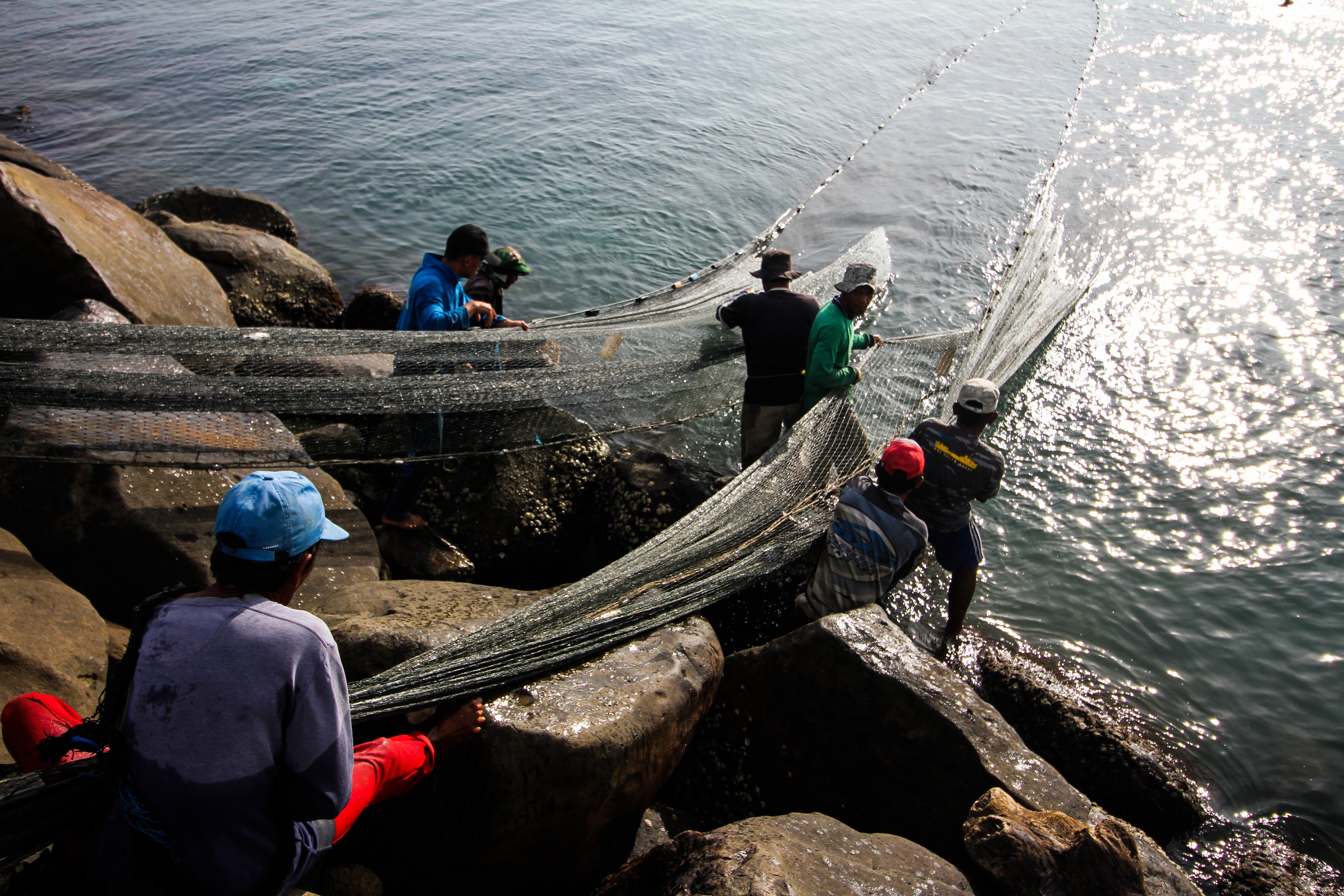  Nelayan Melaut Lebih Awal