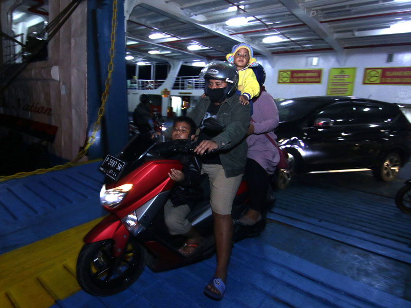 Penyeberangan Jawa-Bali Kembali Normal