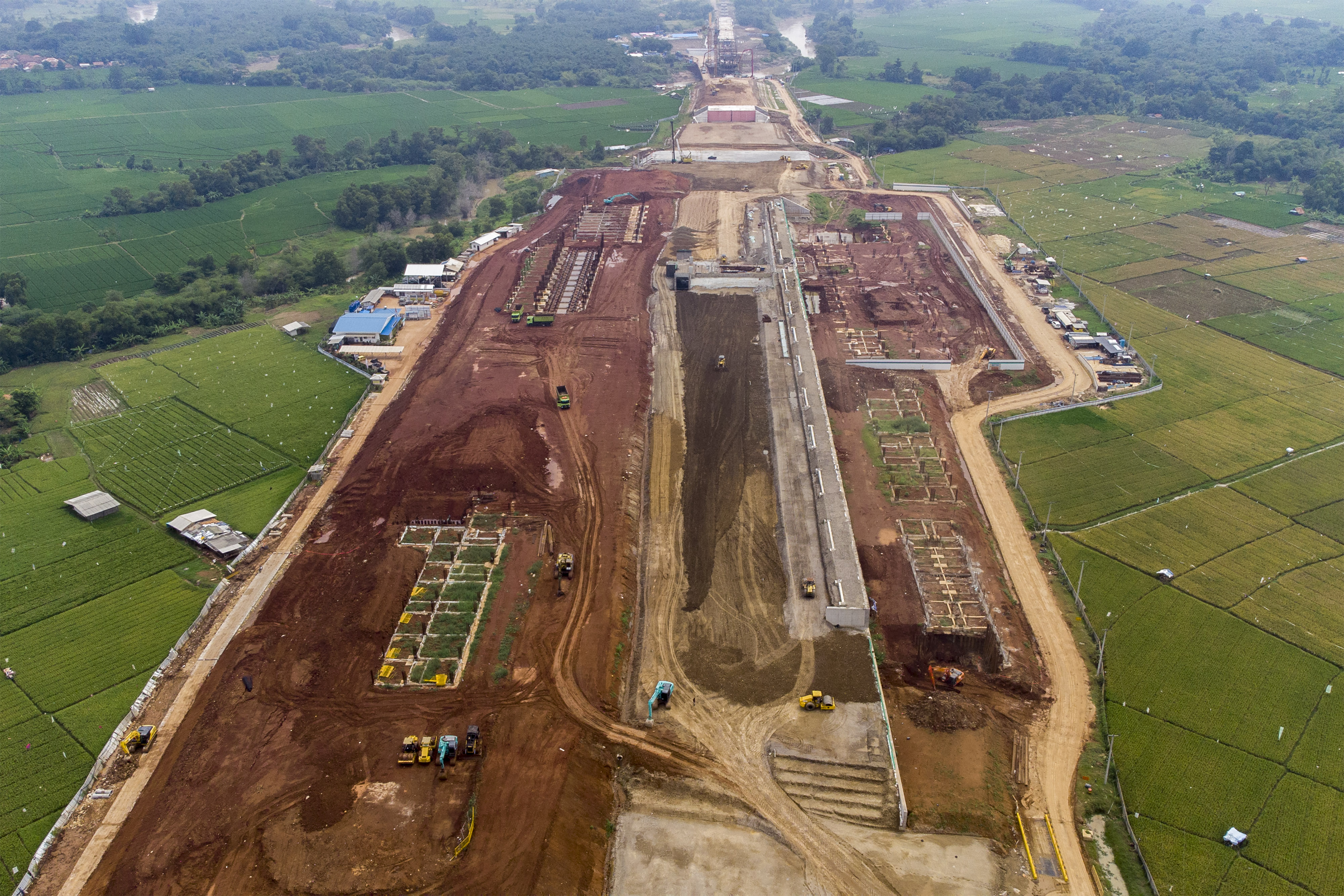 Pembangunan Kereta Cepat Jakarta-Bandung