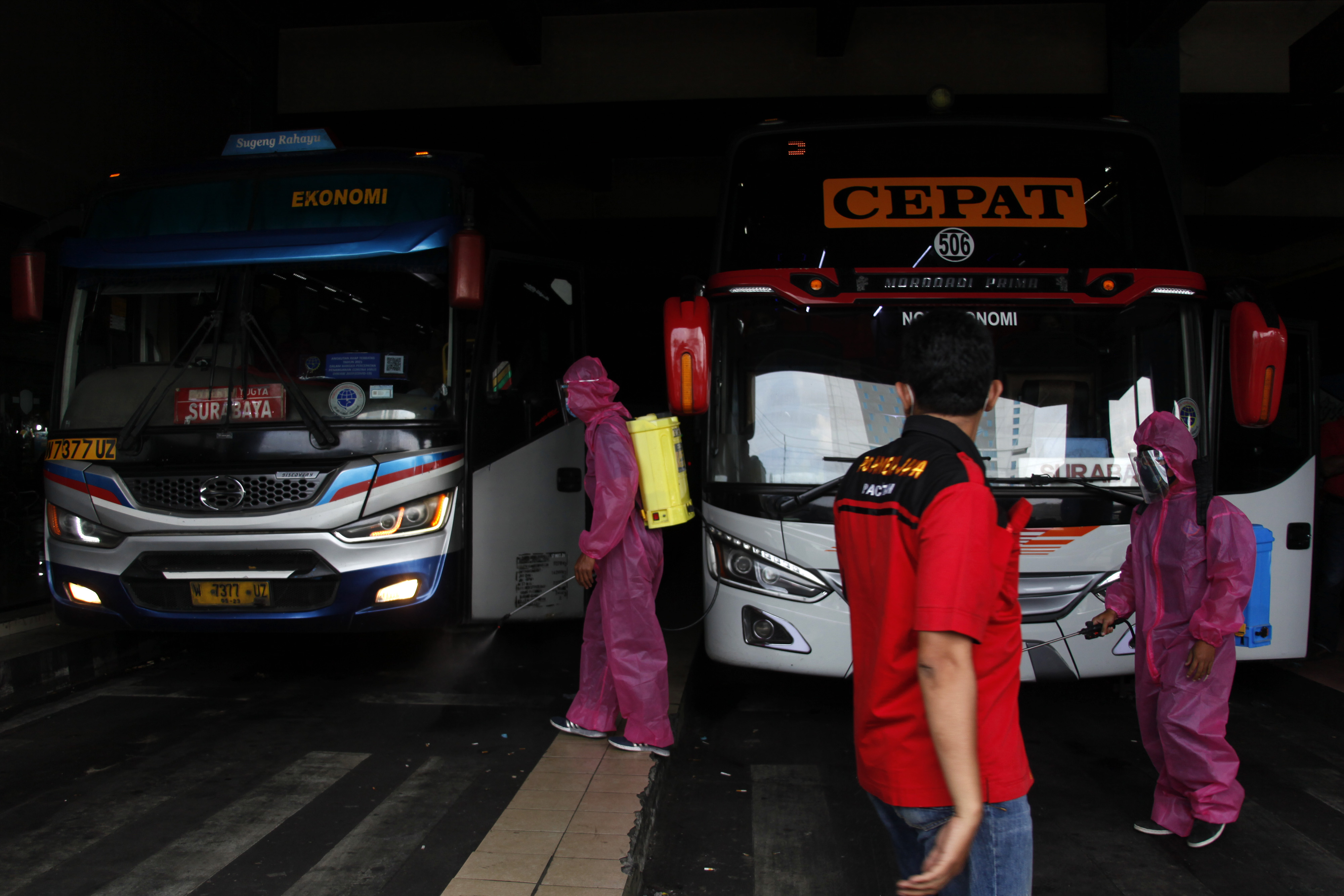 Prokes Terminal Tirtonadi