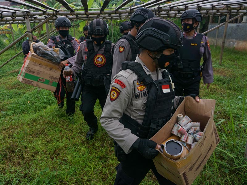 Razia Balon Udara Liar