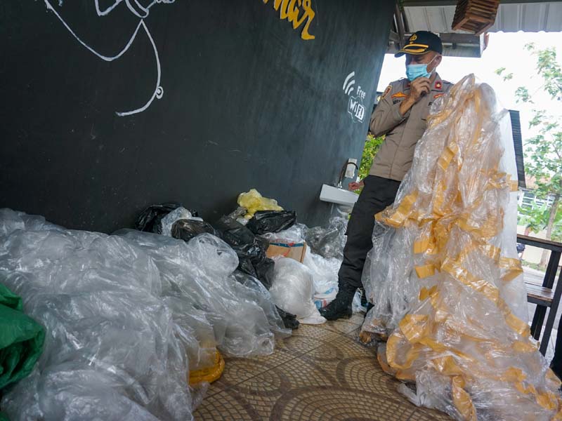 Razia Balon Udara Liar