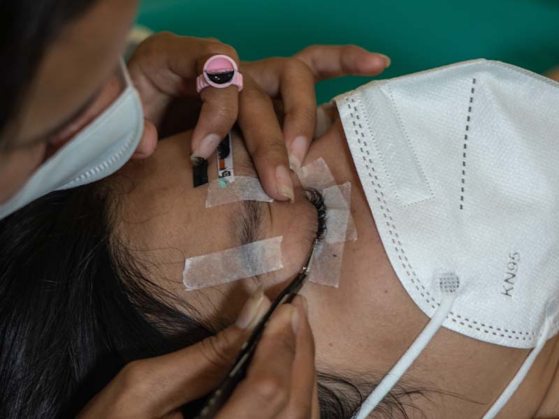 Jasa Salon Perawatan Kecantikan Keliling Selama Pandemi