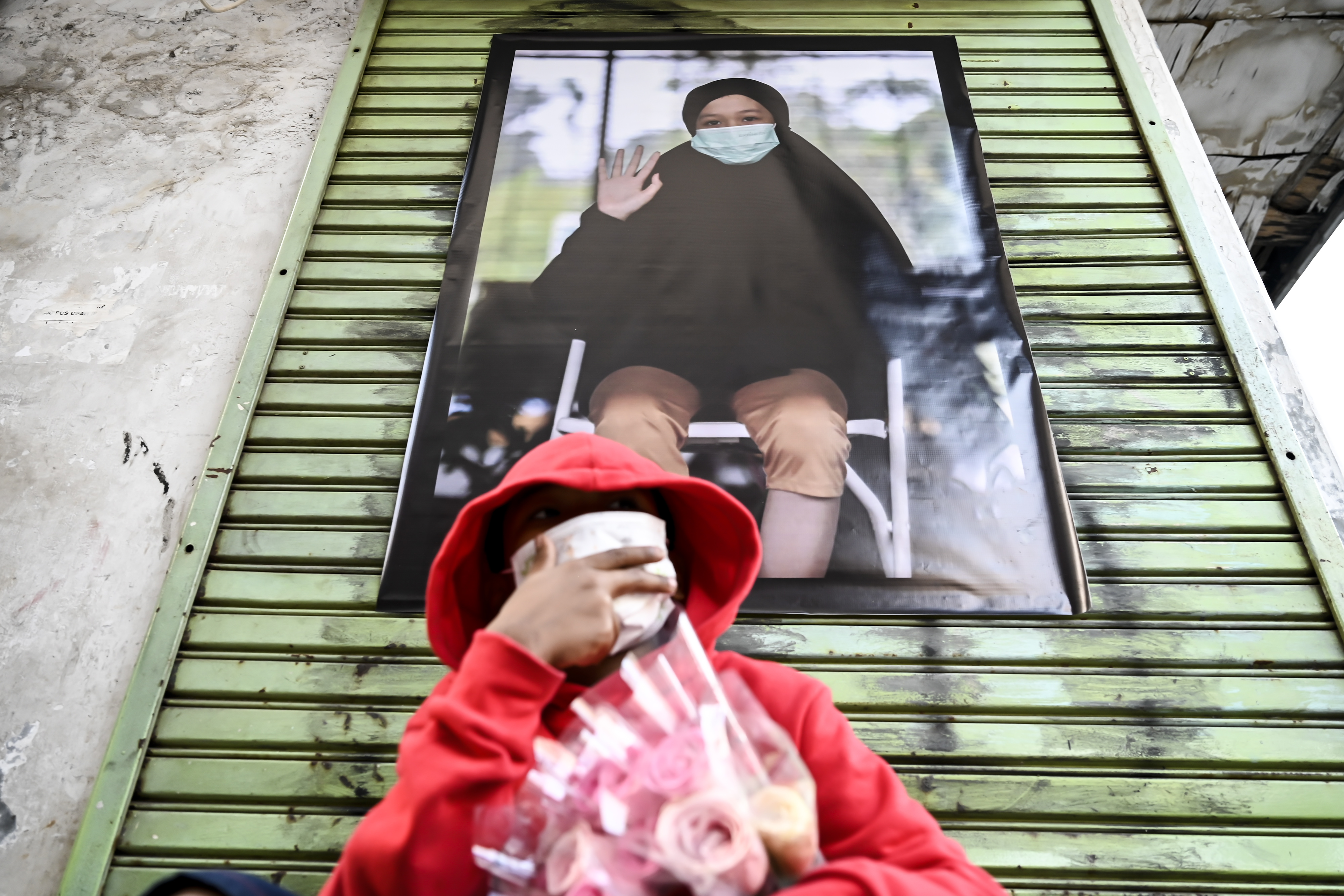 Pameran Fotografi Meredah Covid-19