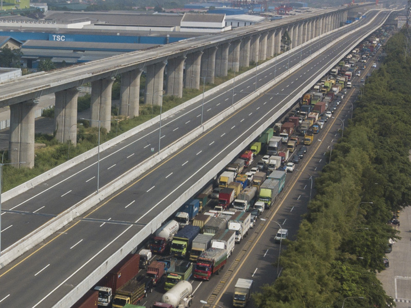 Penyekatan Di Tol Cikarang Barat