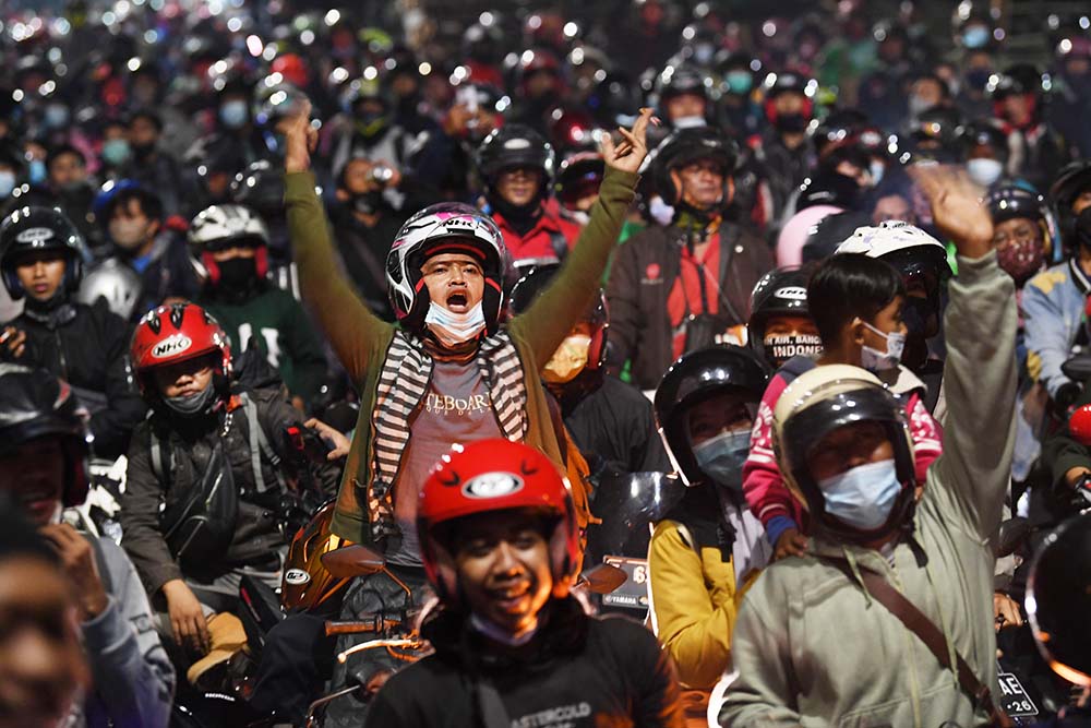 Ribuan Pemudik Motor Terjebak Macet Setelah Diputarbalik 