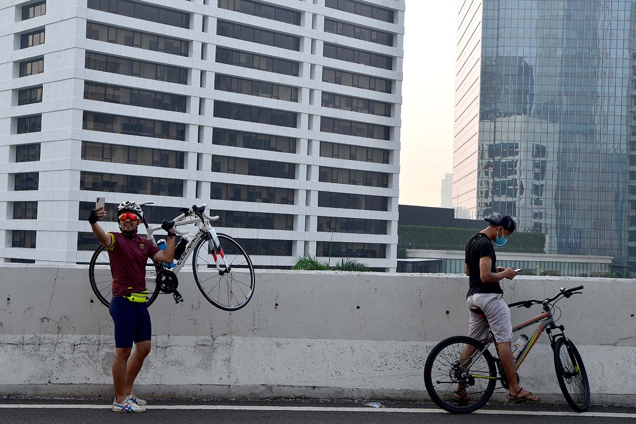 Uji Coba Jalur Sepeda di Jalan Layang Non Tol 