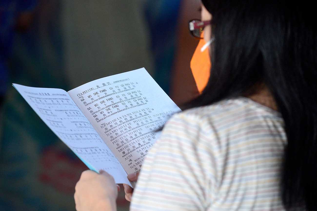 Ibadah Puja Bakti Waisak 2565 BE/2021