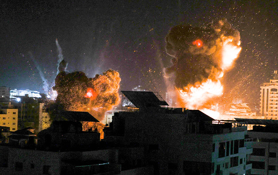 Jet-Jet Tempur Israel Terus Membombardir Gaza 