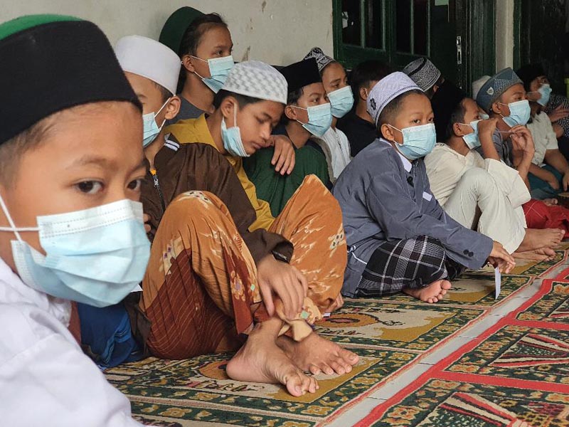 JKI Dan JMTB Berbagi Untuk Anak Yatim Serta Dhuafa