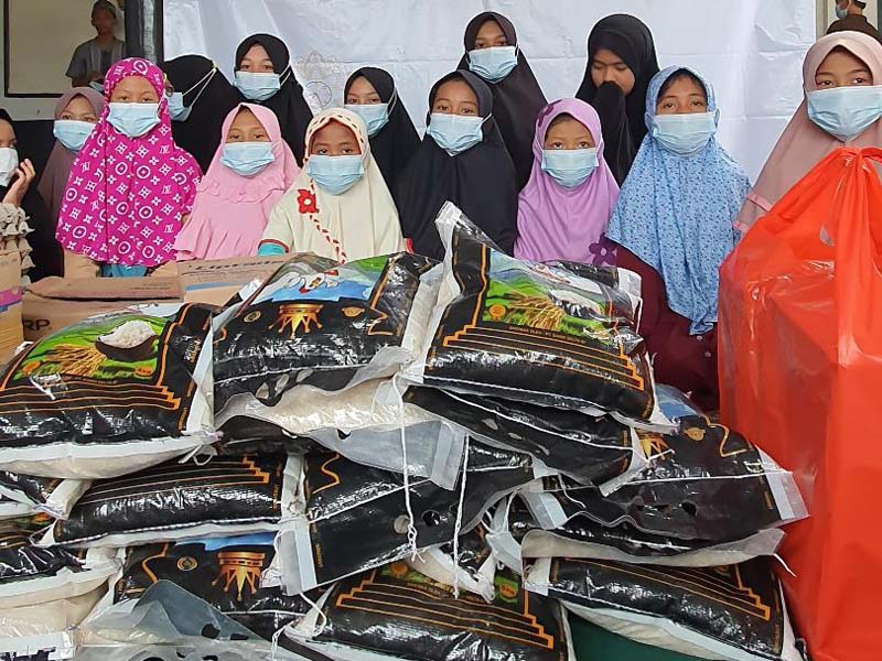 JKI Dan JMTB Berbagi Untuk Anak Yatim Serta Dhuafa