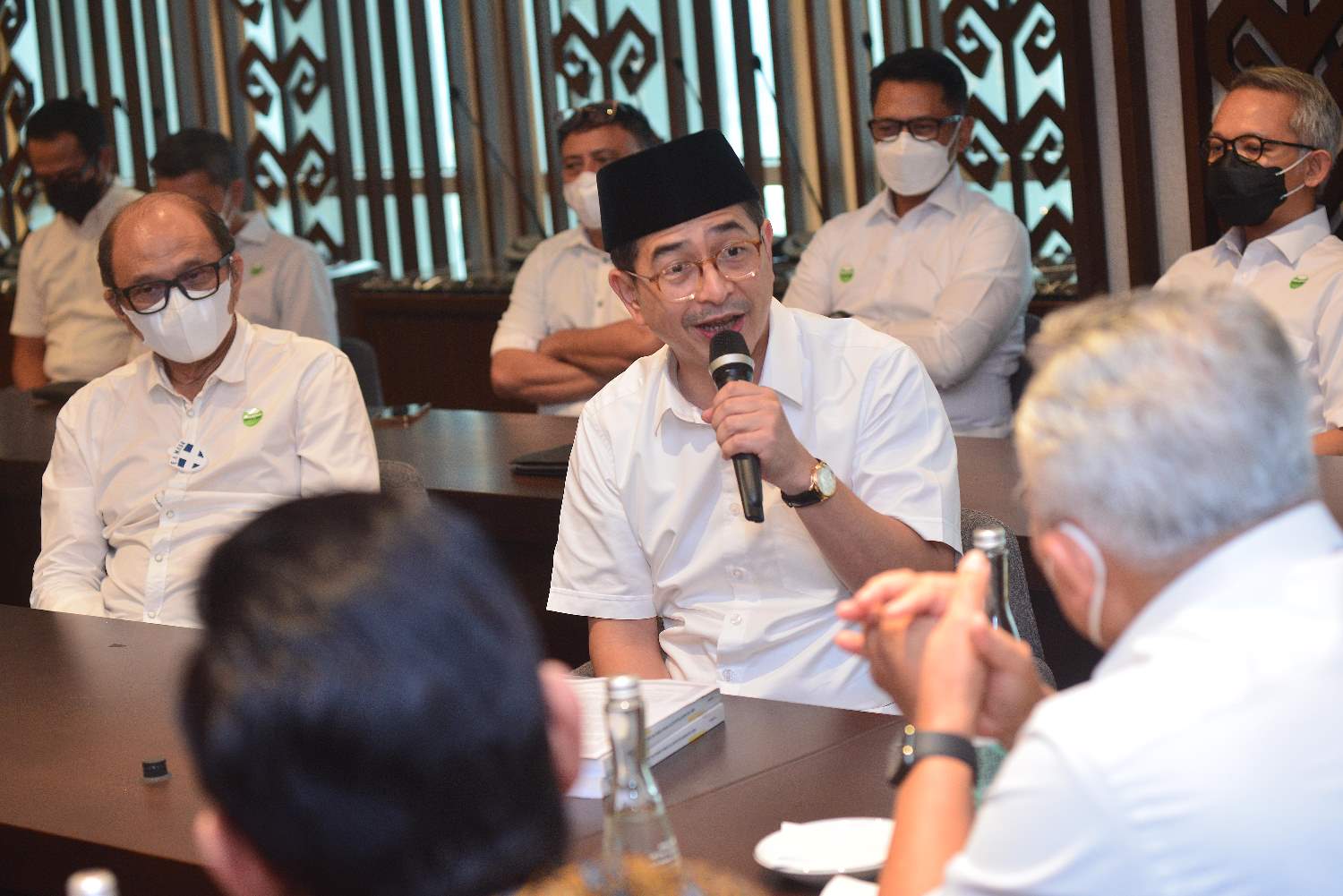 Arsjad Rasjid Mendaftar Sebagai  Calon Ketua Umum Kadin