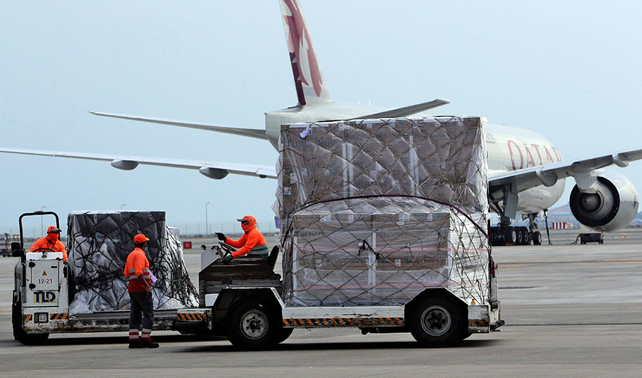 Suasana Makin Buruk, Qatar Kirim 300 Ton Alat Medis ke India 