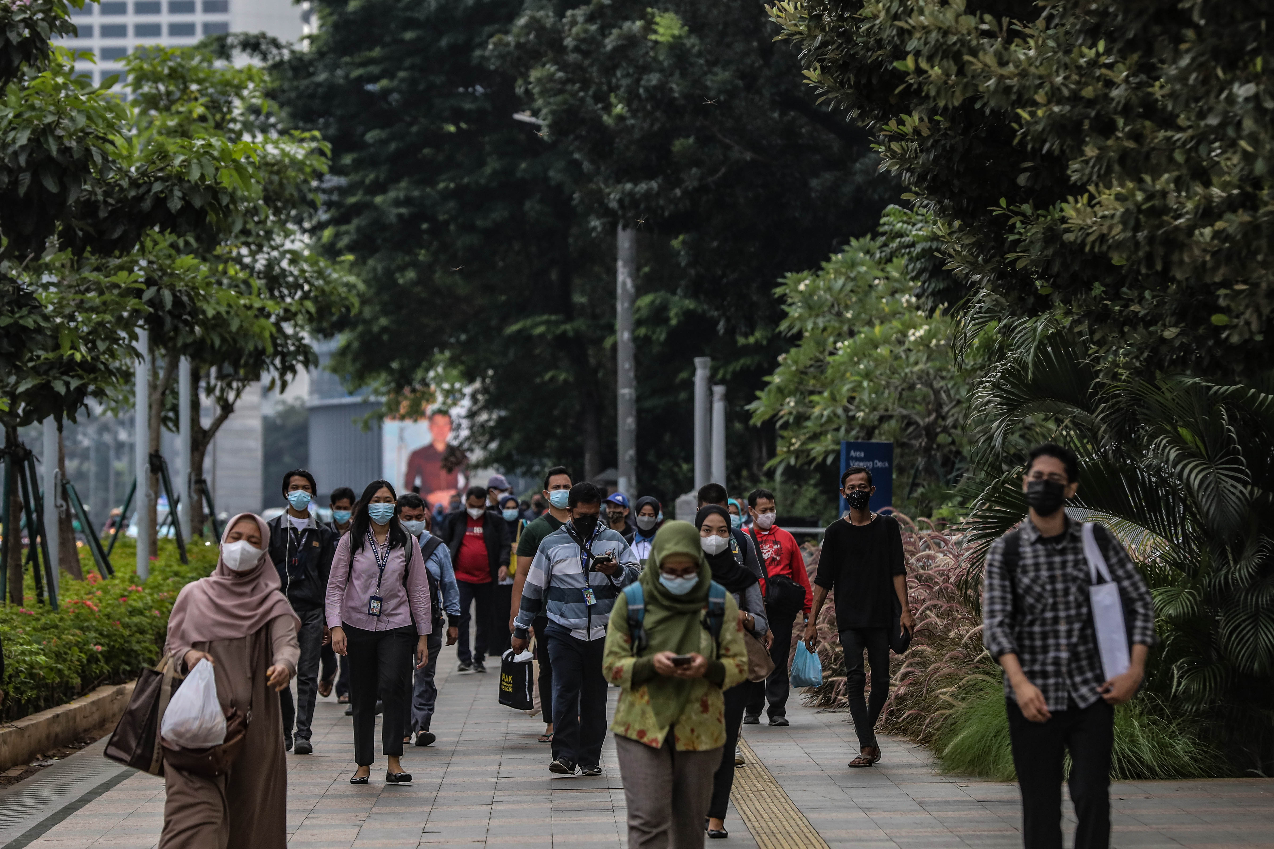 Perketat Prokes Covid-19 Saat Masuk Kerja