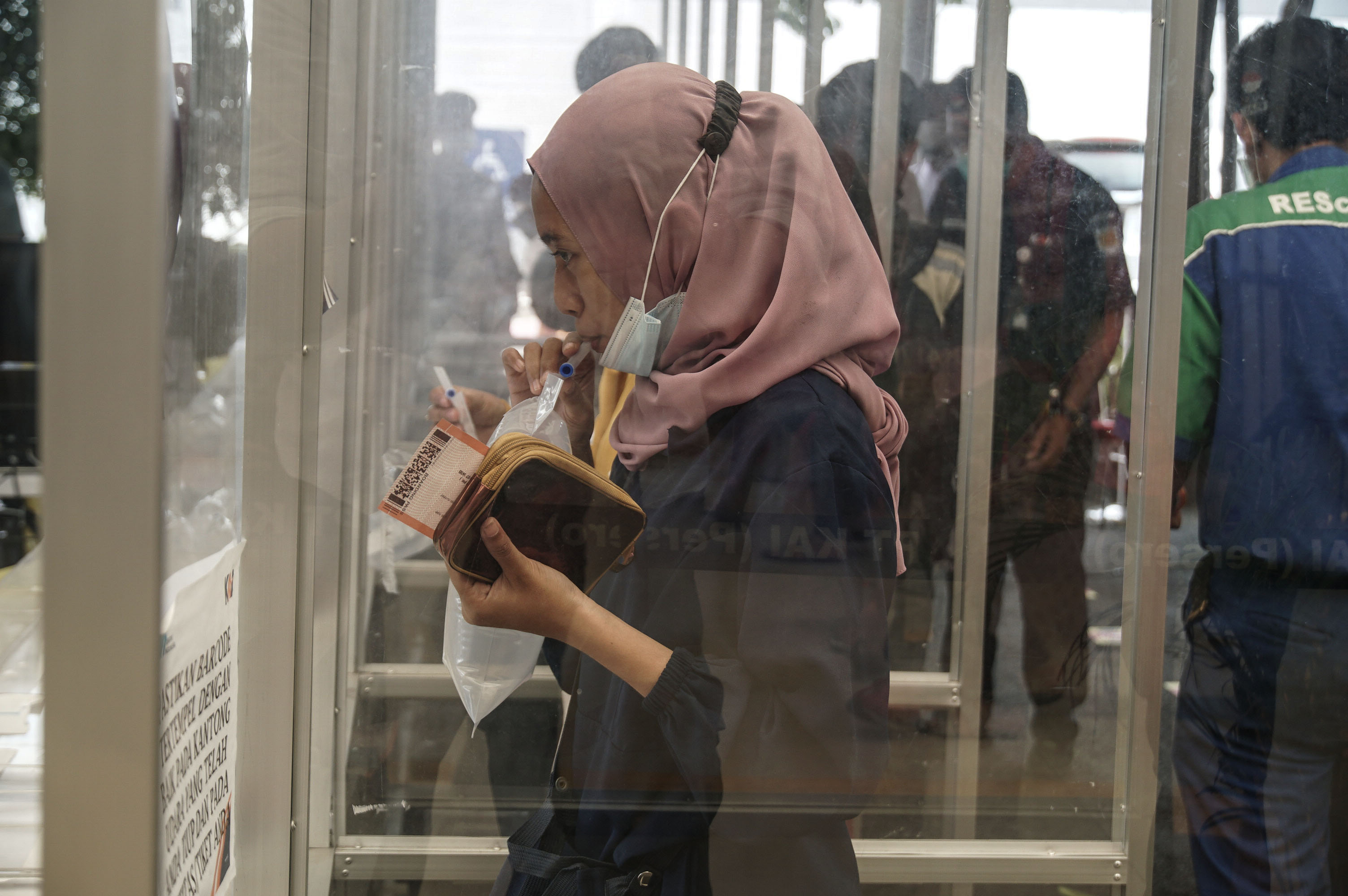 Lonjakan Penumpang Stasiun Pasar Senen