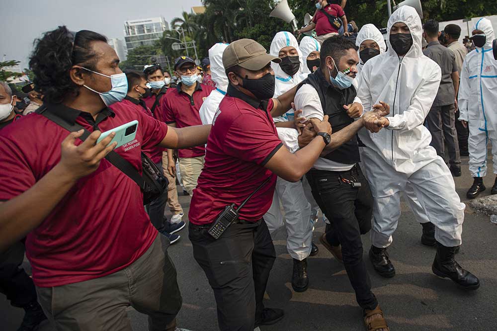 Aksi Dukung Palestina Ricuh