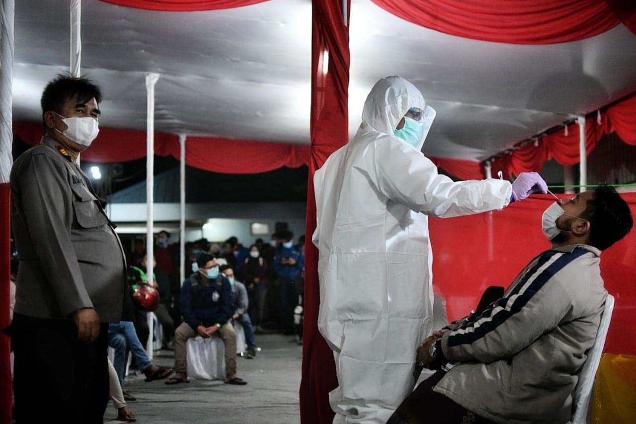 Penyekatan Dan Pemeriksaan Surat Bebas Covid-19