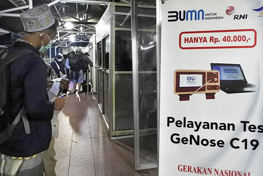 Penumpang di Pelabuhan Merak Wajib Tes GeNose C19  