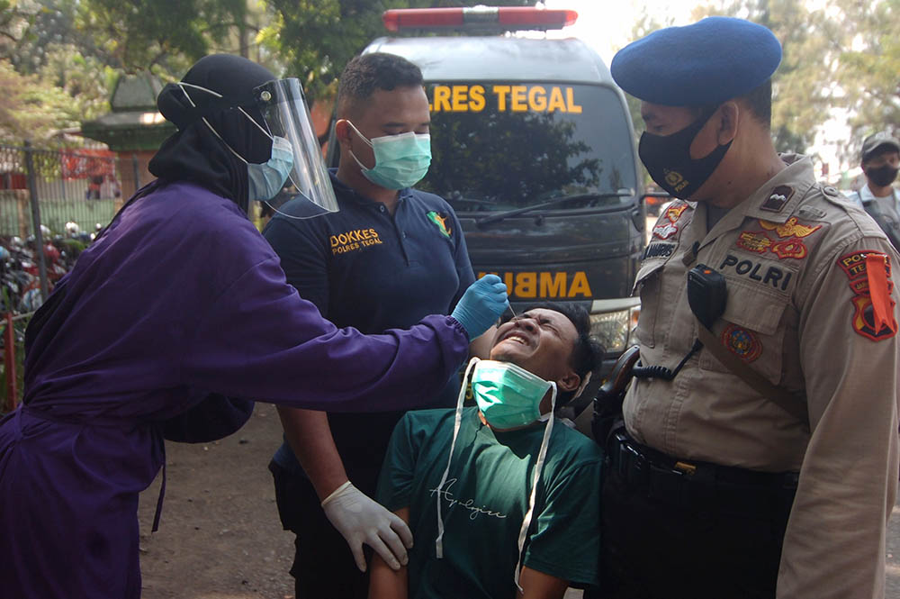 Tes Usap Para Pengunjung Pantai Utara