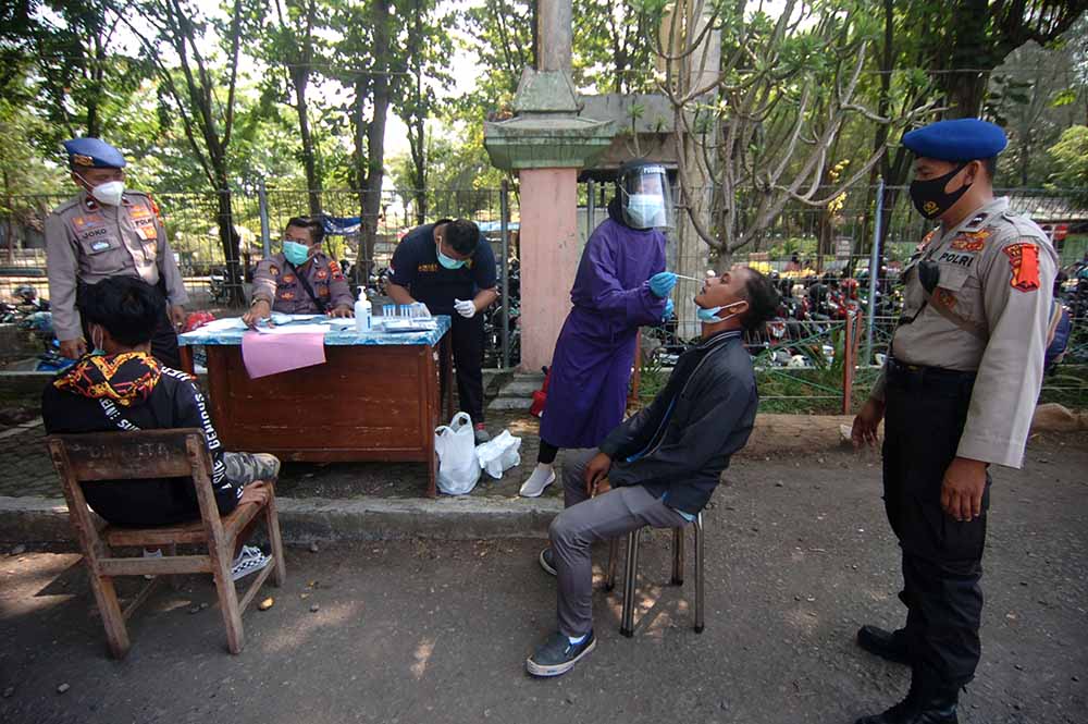 Tes Usap Para Pengunjung Pantai Utara