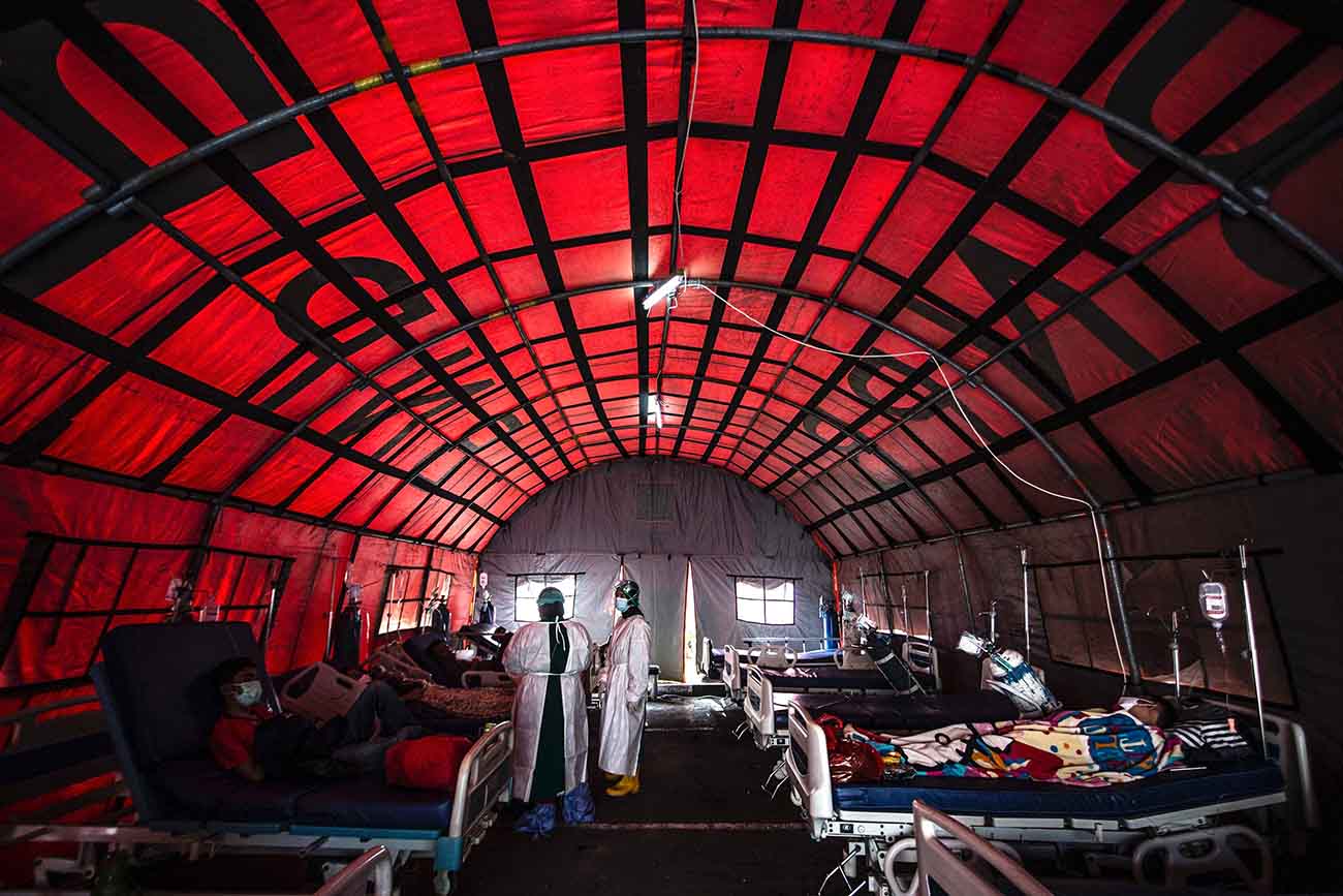 Tenda Darurat Untuk Rawat Pasien Covid-19