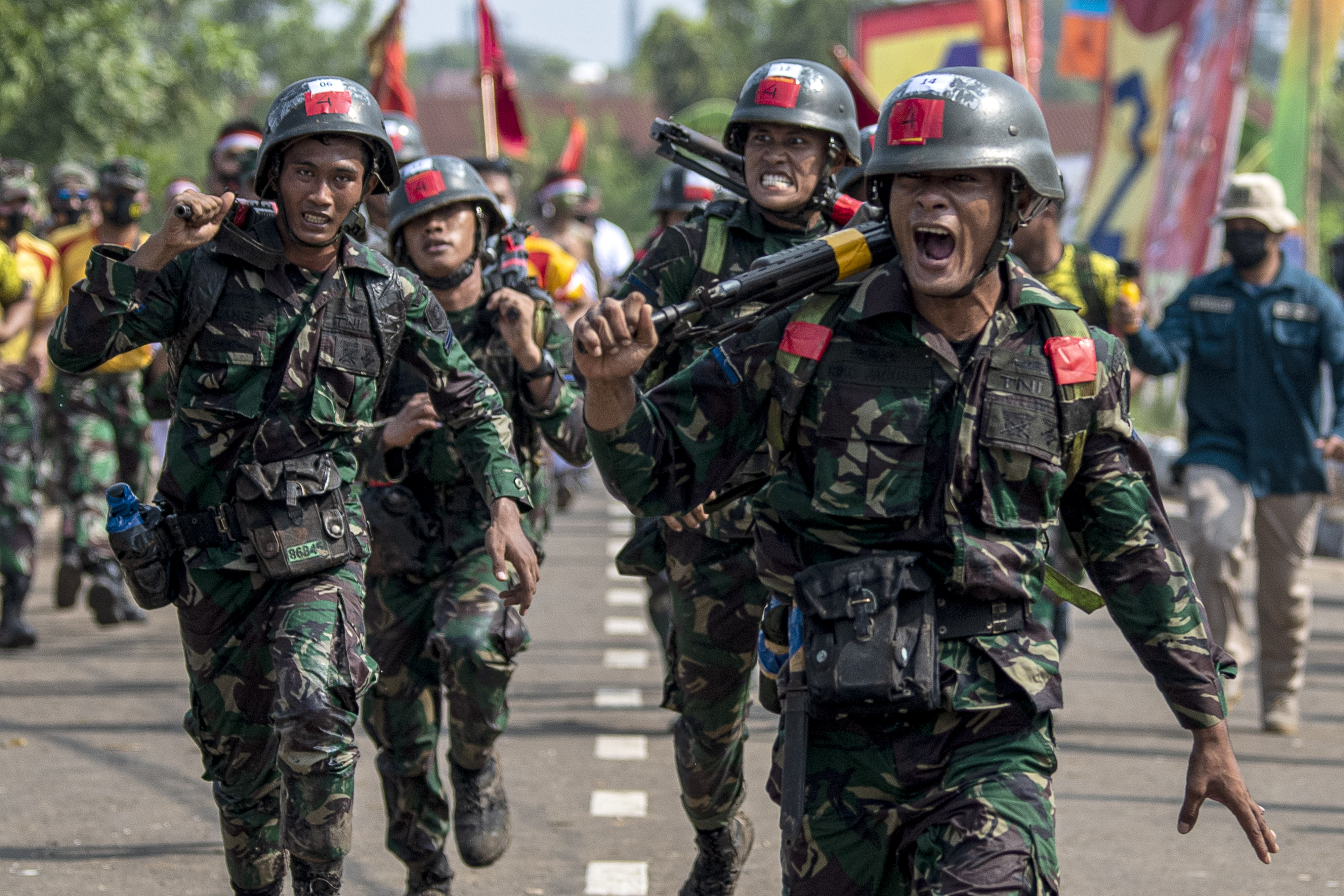 Lomba Pentathlon Korps Marinir