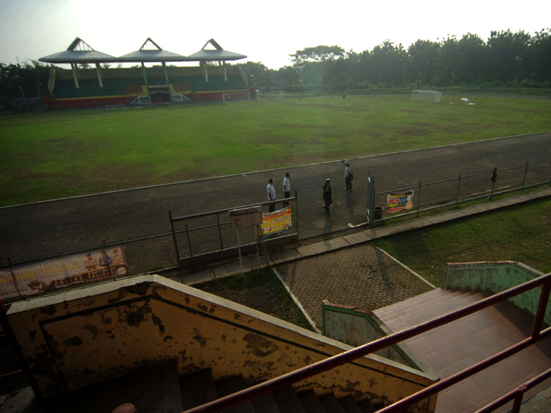 Fasiltas GOR Rusak dan Tidak Terawat